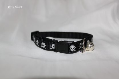 Skull and Crossbones Cat Kitten Safety Collar_Black1