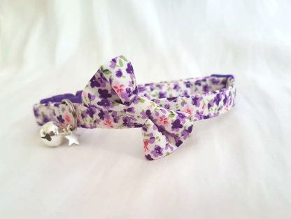 Handmade Cotton Purple Flowers Cat Kitten Safety collar with Optional Bow