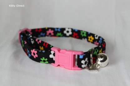 Daisy flower kitten and cat collar 1