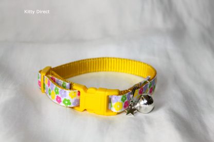 Yellow Flower Fabric Cat Kitten Safety Collar_1