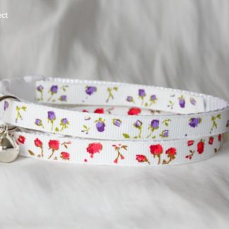 Purple red and white rose cat kitten collar