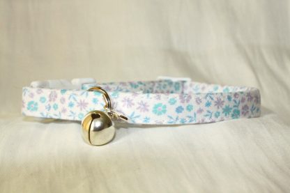 Lilac Blue Cotton Cat Kitten Safety Collar Ditsy Flowers_2