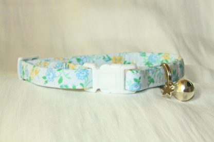 Blue Cotton Flower Cat Kitten Safety Collar_1