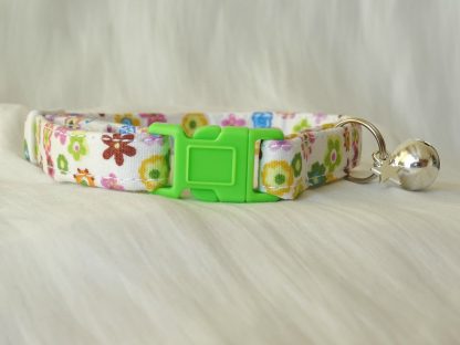 Handmade cream cotton and daisy flower cat kitten collar_1