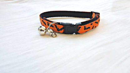 Halloween Cat Kitten Collar Flying Bats_1