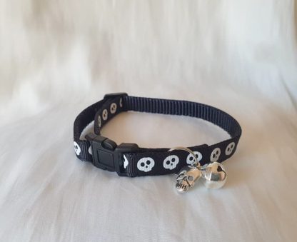 Halloween Scary Skulls Kitten Cat Collar 2